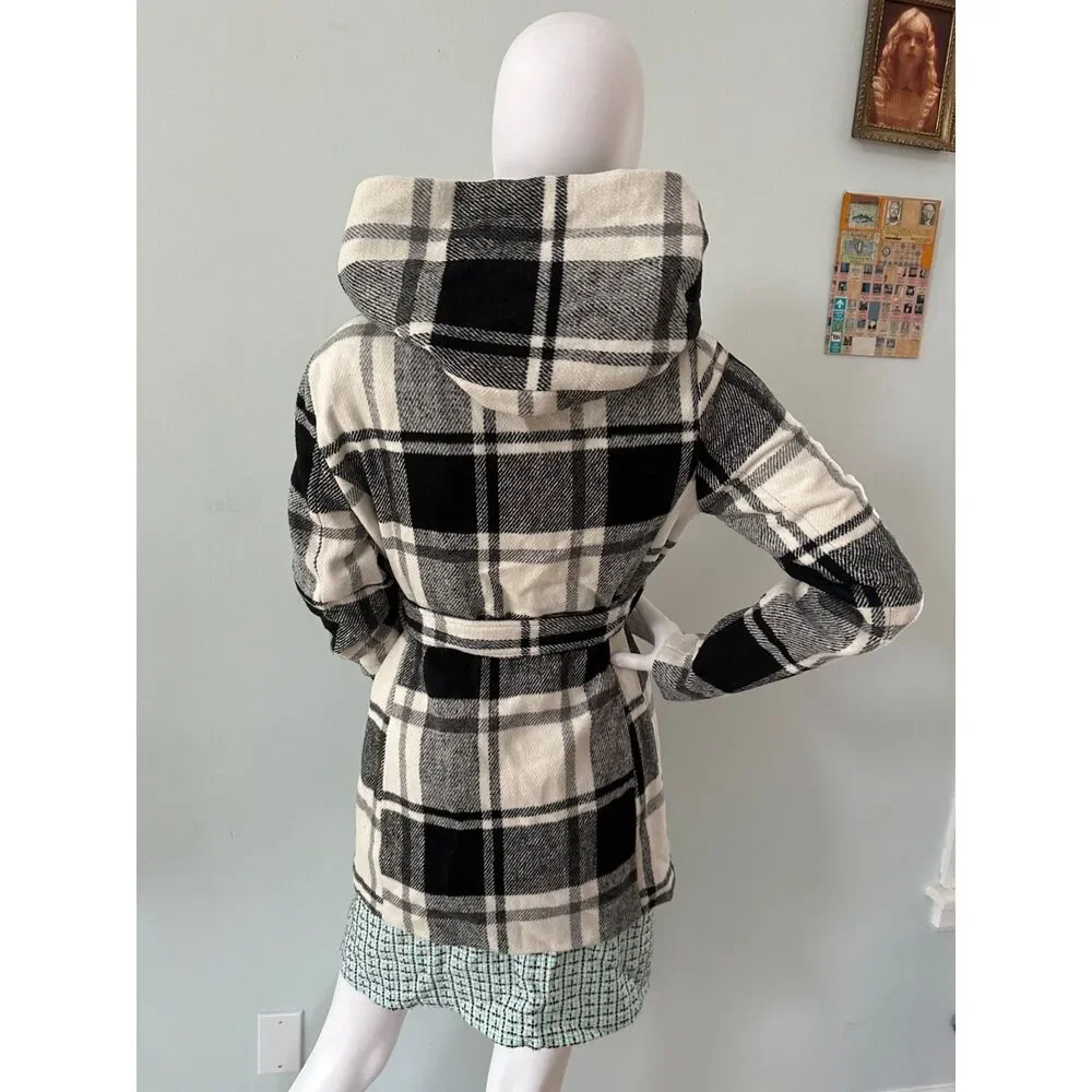 Mossimo Supply Co. Black and White Plaid Hooded Wrap Coat with Belt size M - Picture 3 of 10
